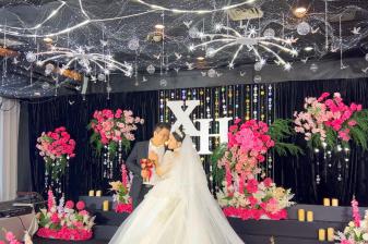 酒店三樓宴會(huì)廳